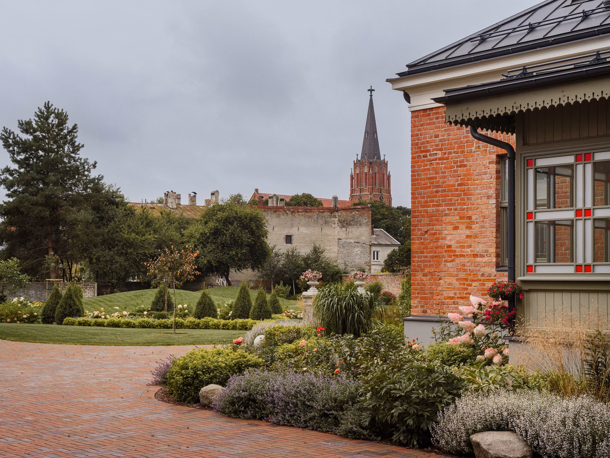 Bertschy residence (6)