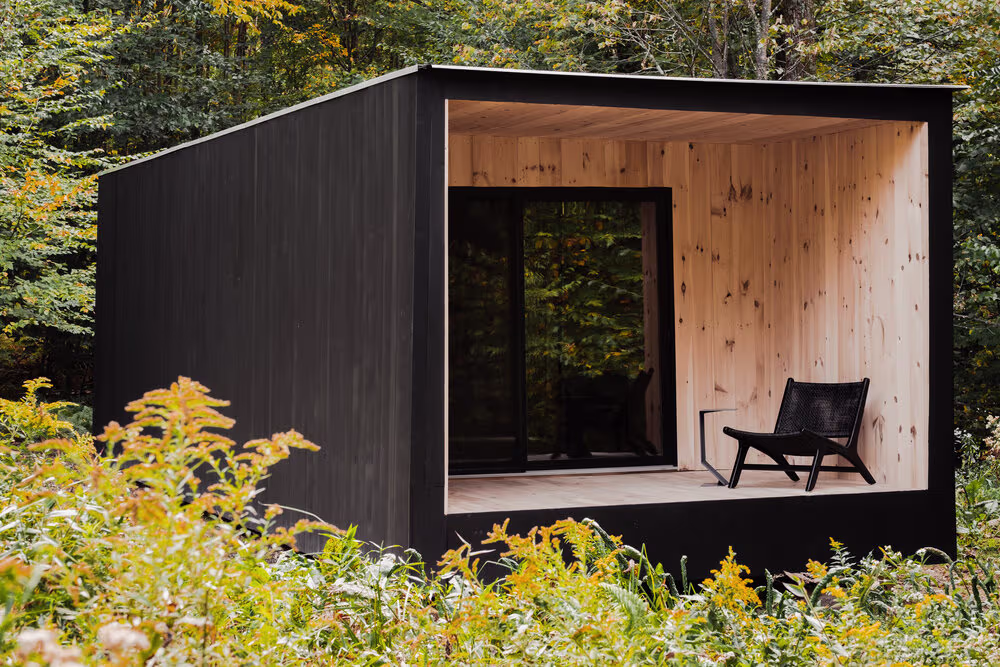 Off-grid: īslaicīga tendence vai ilgtspējīgs dzīvesveids? (MARC THORPE_EDIFICE_3)